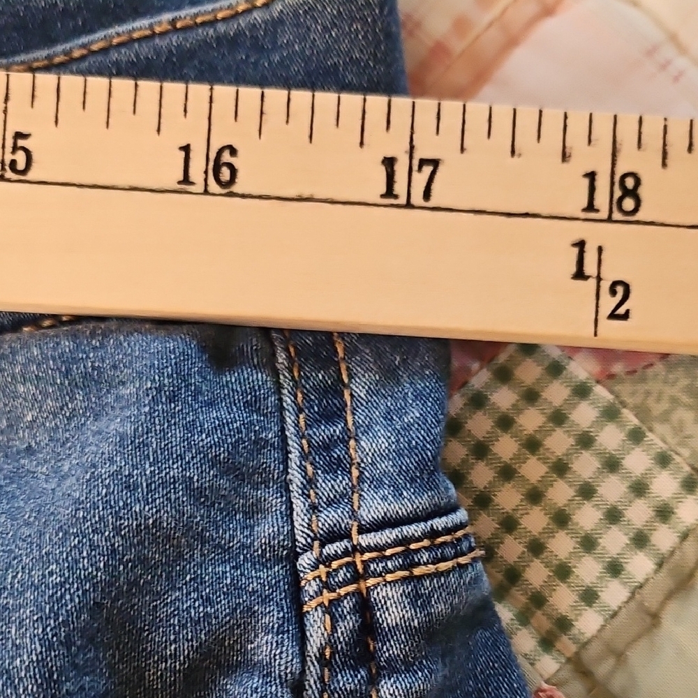 Curve Appeal Light Wash High Rise Essential Skinny Jeans  Size 14/32 - Picture 3 of 7
